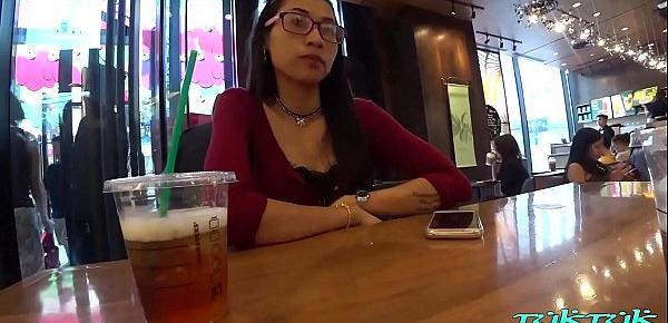  TUKTUKPATROL Thai Pussy Fucked By Lucky Foreigner In Bangkok